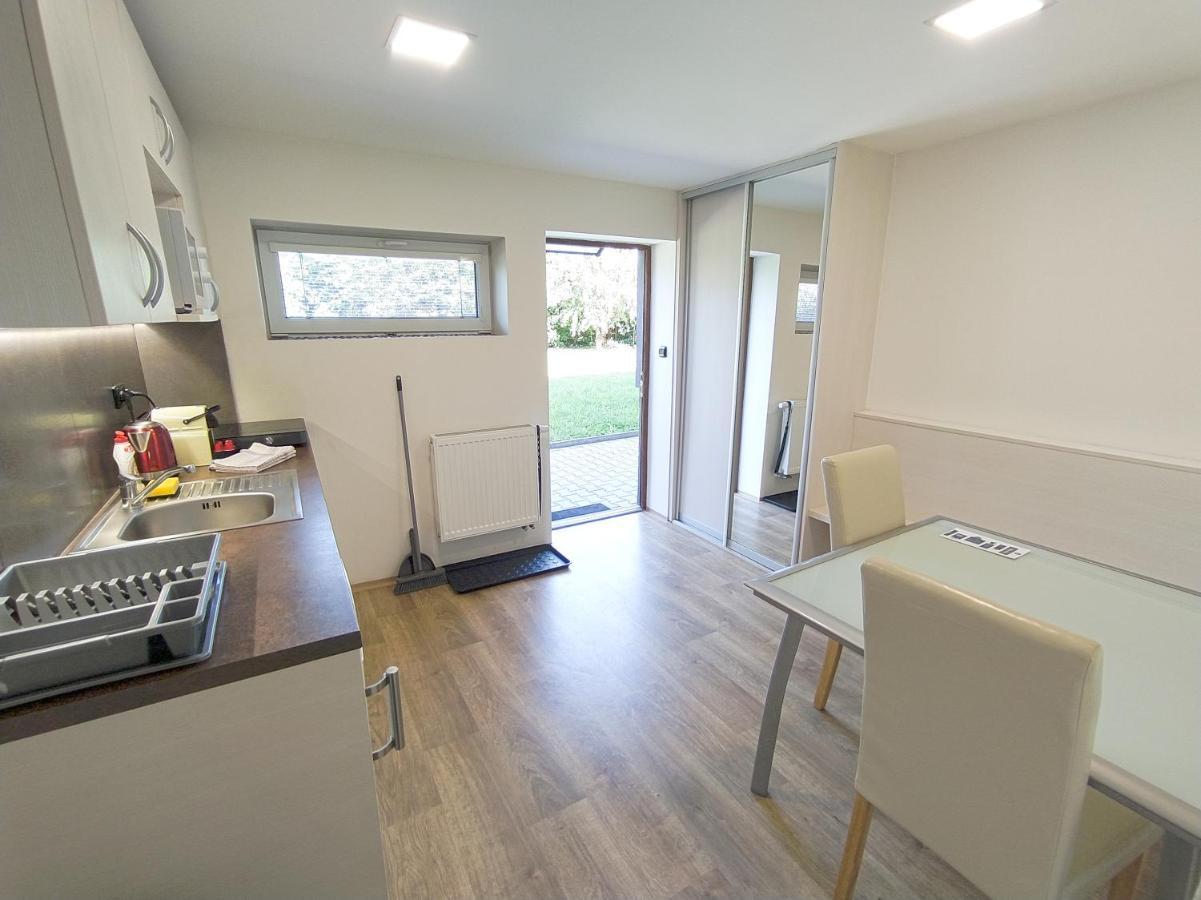 Villa U Areny Ostrava Bagian luar foto