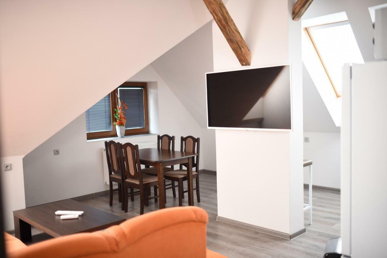 Villa U Areny Ostrava Bagian luar foto